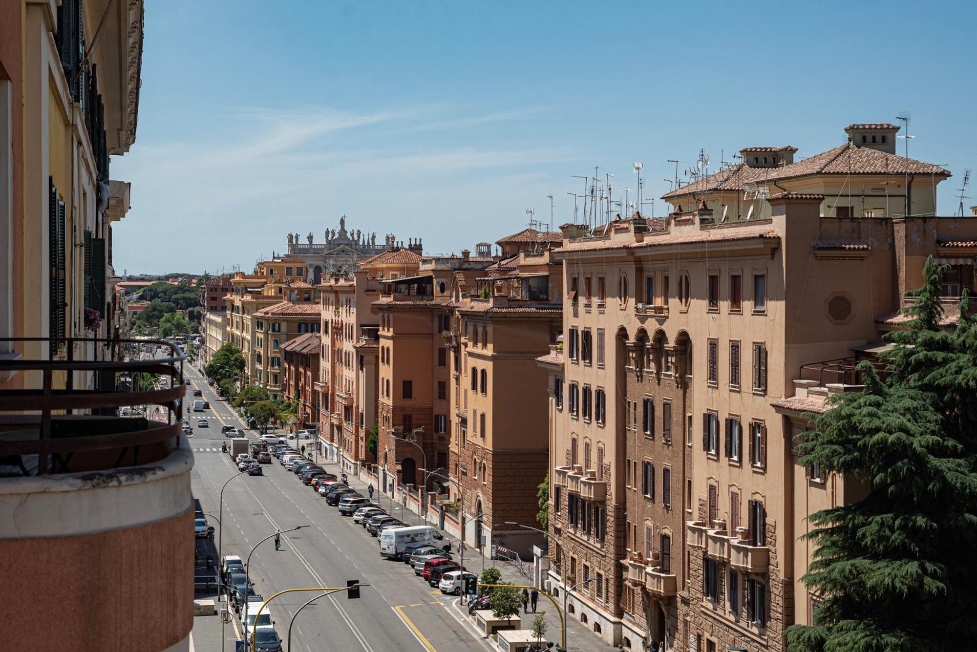 Apartamento Vista Sulla Basilica Di San Giovanni Mm Lodi *